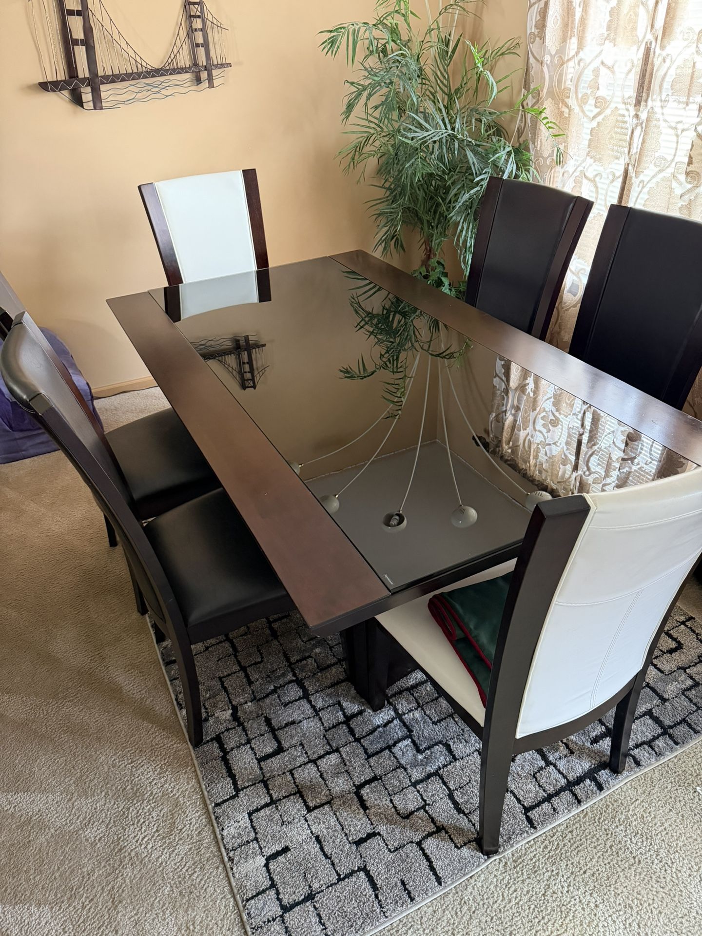 Beautiful 6 Chair Dining Set 