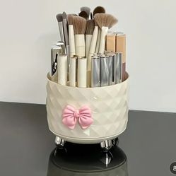 Makeup Brushes Organizer 