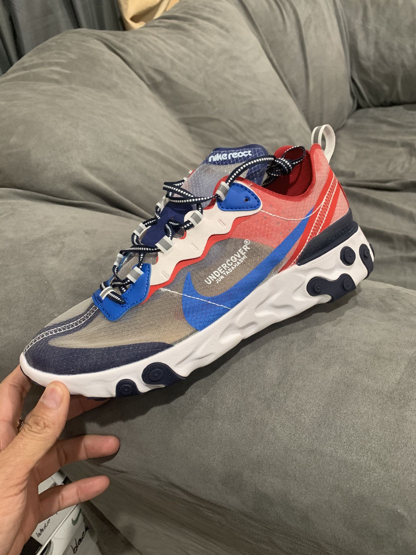 Nike react alement 87 men size 9.5. 10