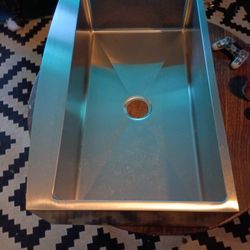 Ariel 33 Inch Farm Sink