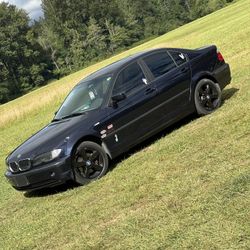 2002 BMW 325xi (40k Engine)