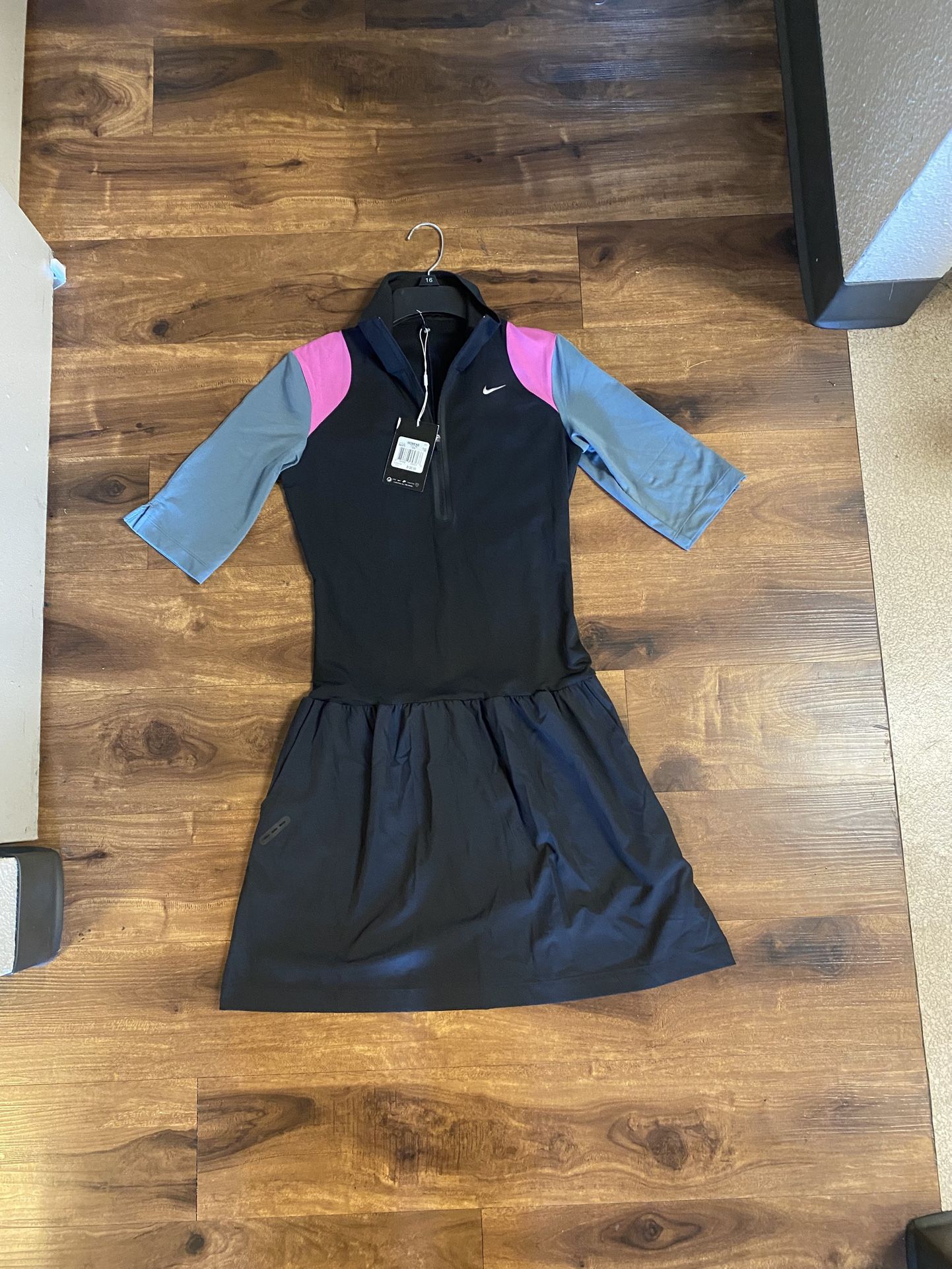 Brand New Woman’s Nike Golf brand Black, Gray, and Pink Dress/ Skirt Up For Sale 