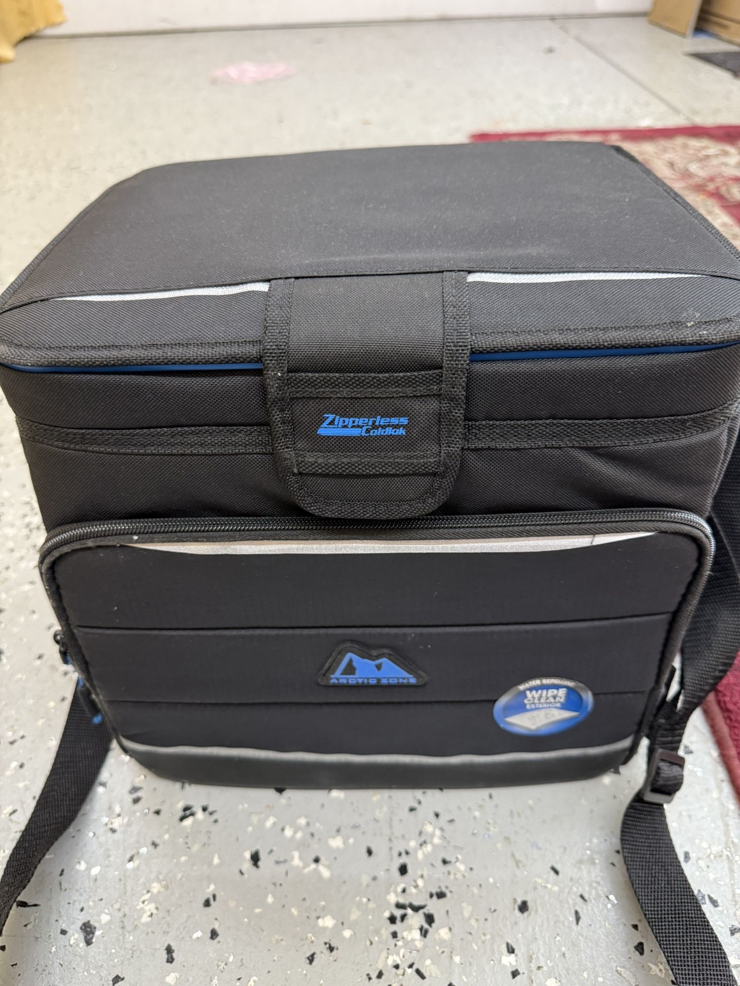 Arctic Zone Lunch Box