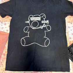 Supreme Tshirt 