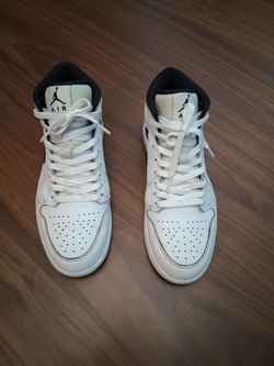 Jordan 1 mid reverse panda