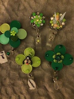 Name badge holder