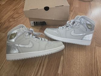 Jordan 1 "25th Anniversary " Silver Size 9