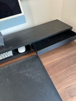 Standing desk and chair