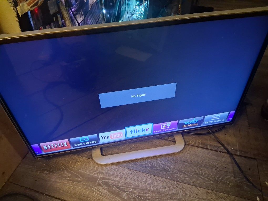 32" Vizio Smart TV