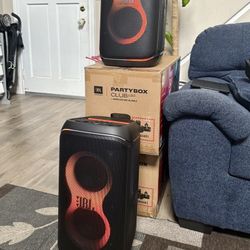 JBL PartyBox 120 Portable Bluetooth Speaker | 200W Power | Mic & Guitar Inputs | Light Show | Deep Bass | Wireless Mic