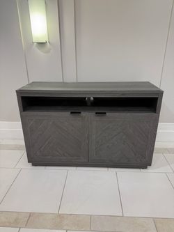 Better Homes & Gardens Hendrix Herringbone TV Stand for Flat-Panel TVs up to 55 in, Gray