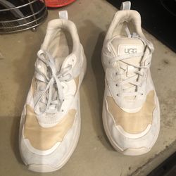 UGG Womens Size 7 Sneakers