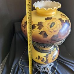 Vintage Gone With the Wind Parlor/Hurricane Table Lamp