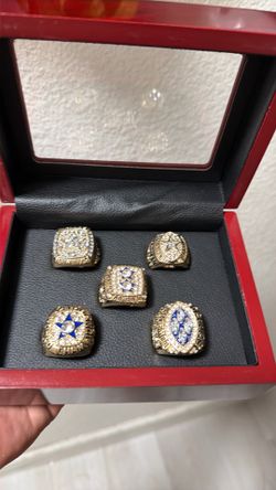 Dallas Cowboys rings with box
