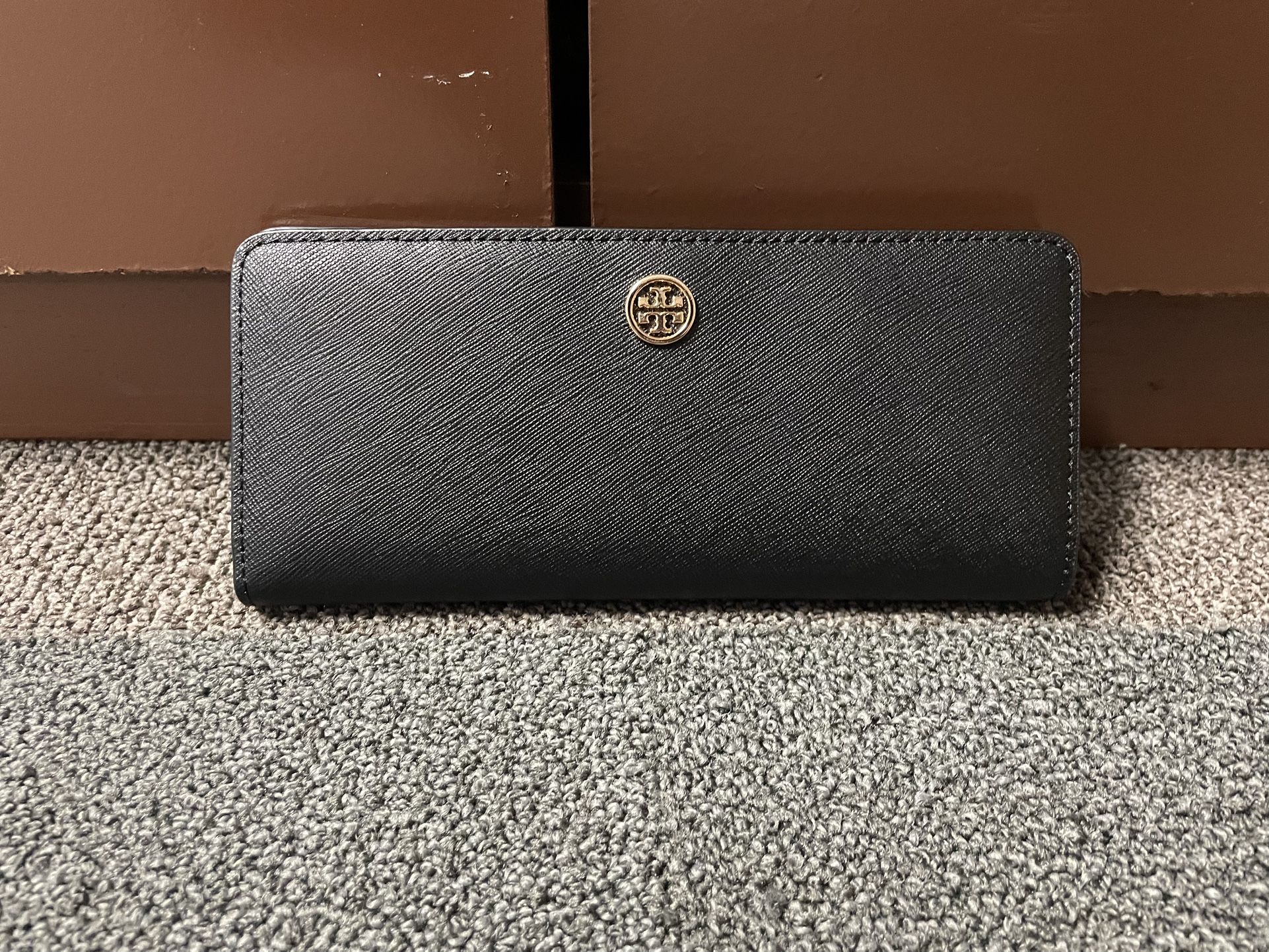 Tory Burch Women’s Robinson Slim Wallet