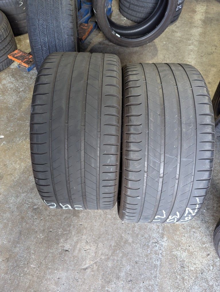 295/35R21 MICHELIN LATITUDE PAIR OF TIRES