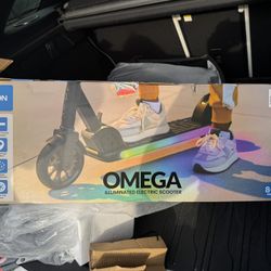 Omega Illuminated Electric Scooter