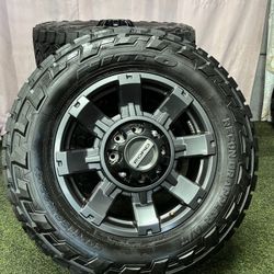 Ford F-250 and F-350 Lariat Super Duty 8 Lug 20 Inch OEM Wheels