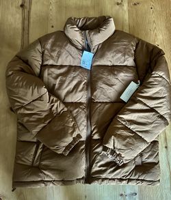 Men’s Light Weight Puffy Jacket