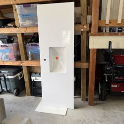 Single Sink Vanity - White - 61 x 22 - $85 Obo