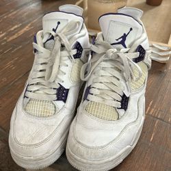 Jordan 4 Retro 