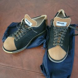 Bowling shoes