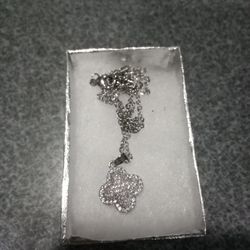 Clover Necklace! BUY W/ TEARDROP EARRINGS, ONLY $75