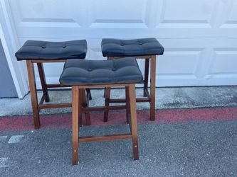 3 leather bar stools