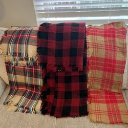 Women’s Shawl/ Ruana 