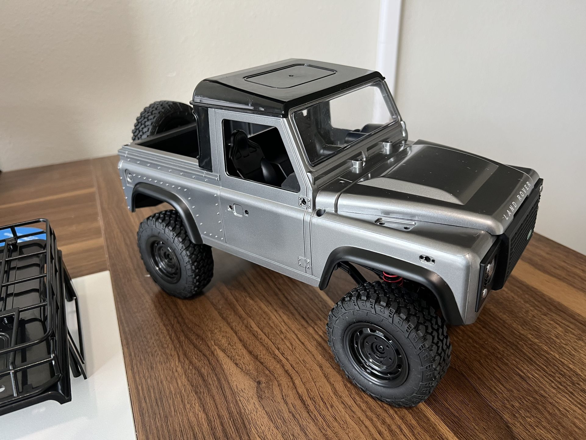 RC Rock Crawler 4x4 Land Rover RC Crawler 1/12 Scale Remote Control Truck All Terrain Proportional Throttle Steering 280 Motor Upgraded Chassis 2 Batt