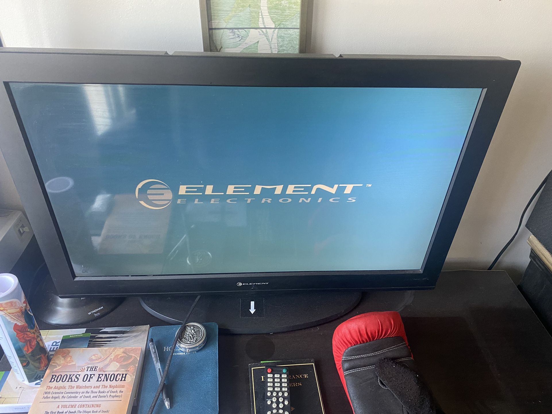 32 Inch TV (Not A Smart Tv)