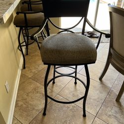 3 Bar Stools