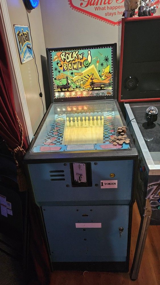 Rock N' Bowl Arcade Redemption Game