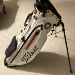 Titleist Golf Club Set
