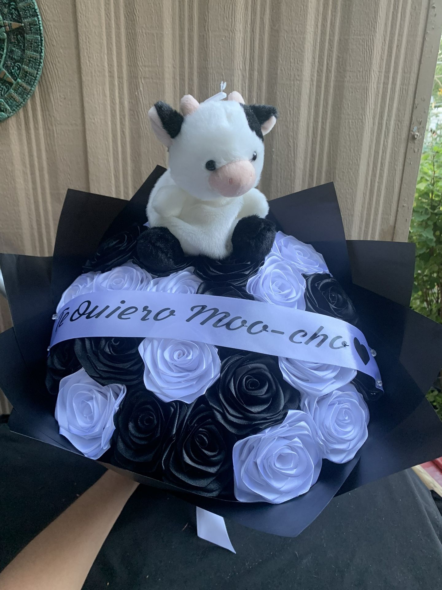 Ramo Disponible/ Bouquet Ribbon Roses