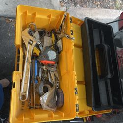 Construction Hand Tools And Items