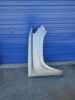 2021 Toyota Tacoma right fender OEM