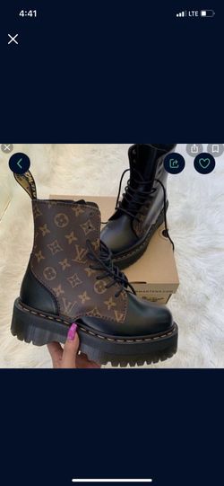 Dr Martens Lv Print