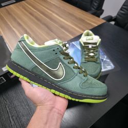 Nike SB Green Lobster Special Box Size 9 Mens 