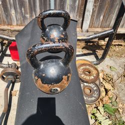 50lb kettlebells in good condition