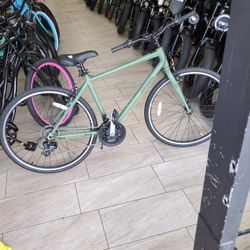 Retrospect Atlas Mountain Bike Hybrid