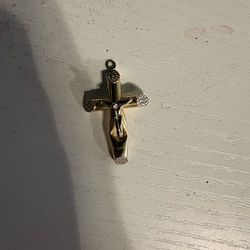 10k pendant