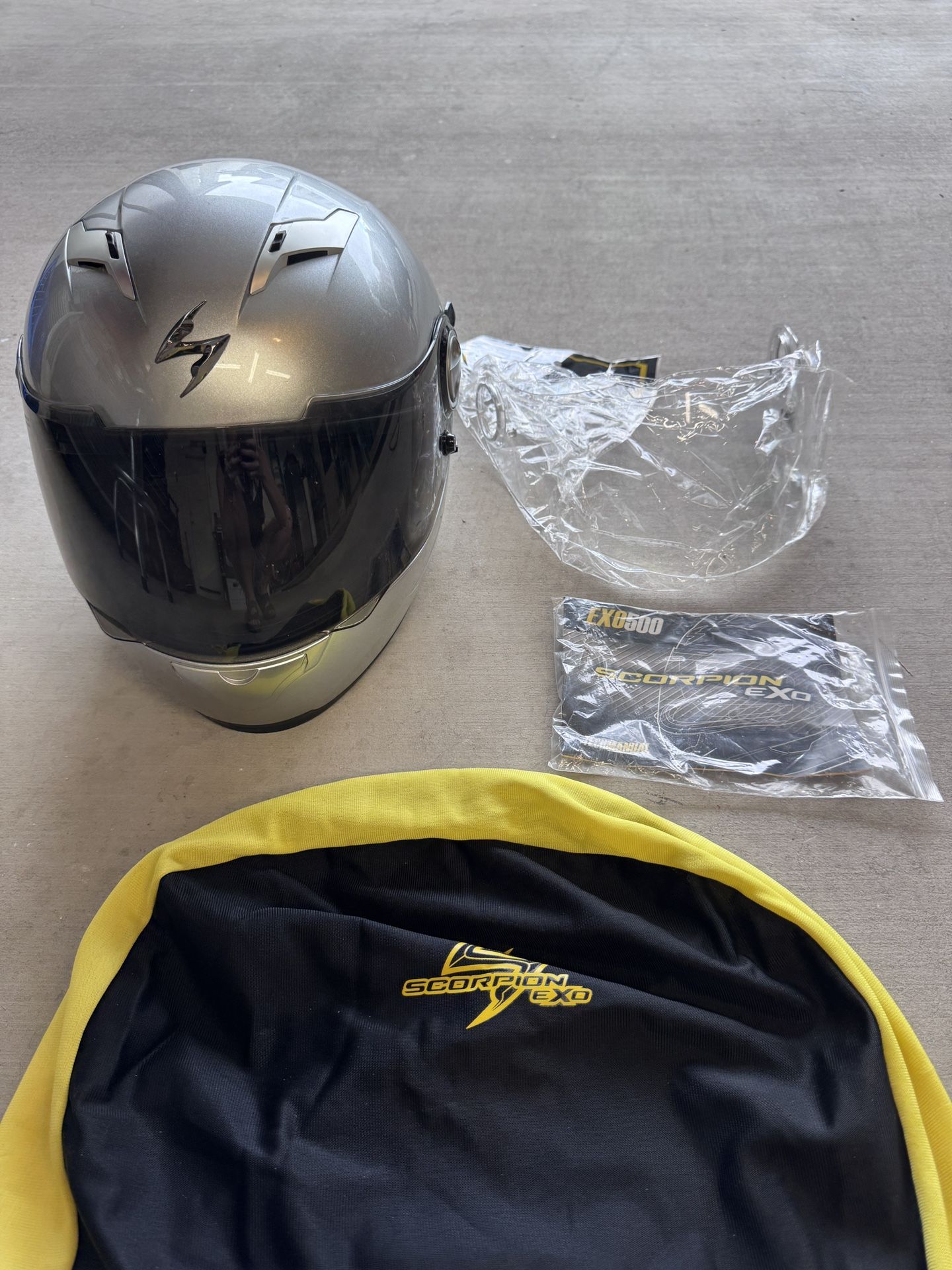 Scorpion Exo Large Men’s Motorcycle Helmet 