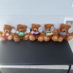 DC Comics Teddy Bear Lot Of 5 Toy Factory Superman Batman. Preowned in good condition They all have tags.