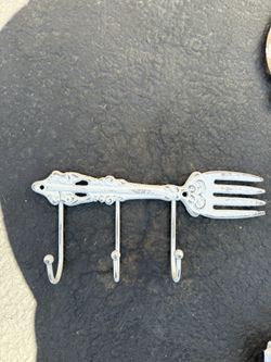 Kitchen/dining: Fork Hooks