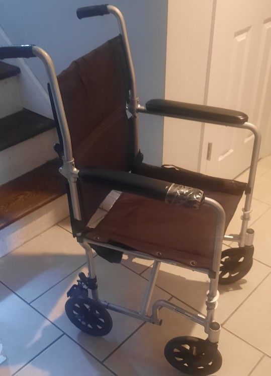 Wheelchair / Transporter
