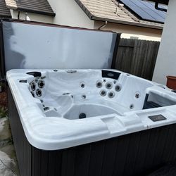 Hot Tub/Spa 
