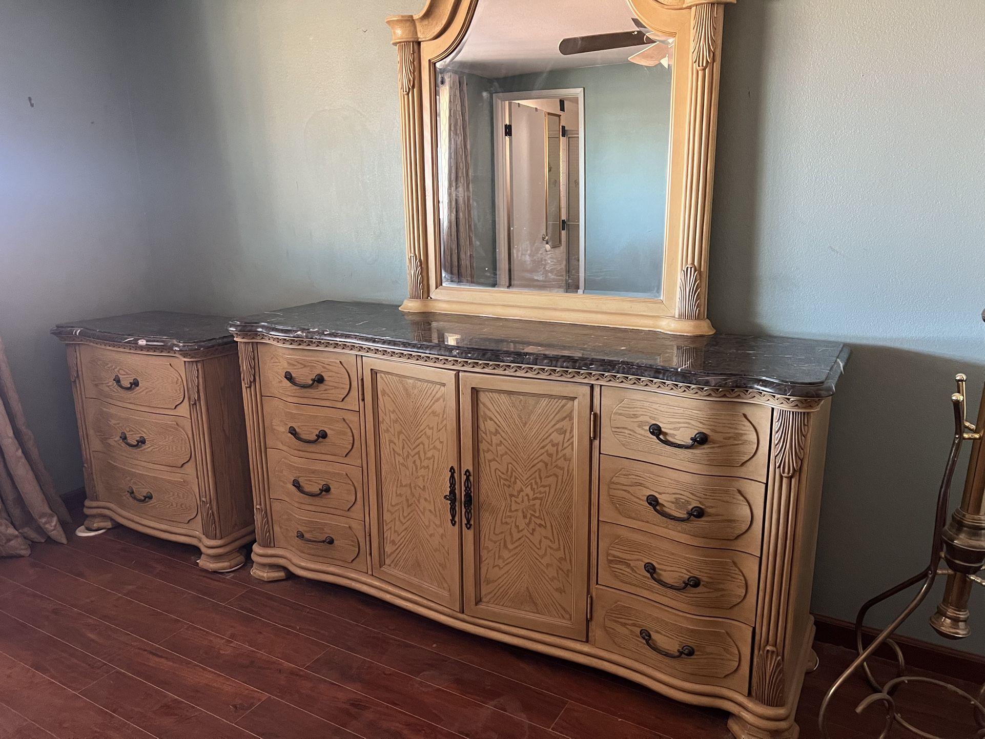 Bedroom Set