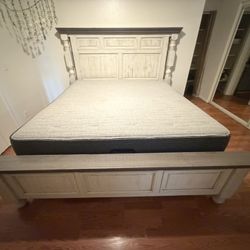 King Size Bed 