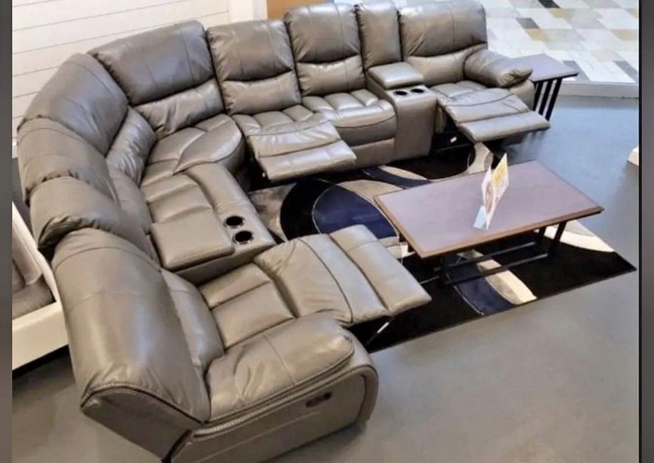 Madrid Reclining Sectional